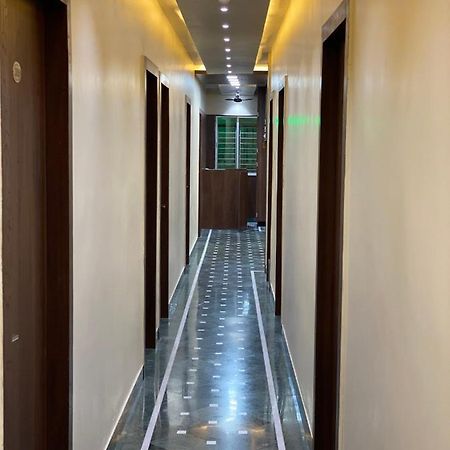 Shivam Hotels Calcutta  Esterno foto
