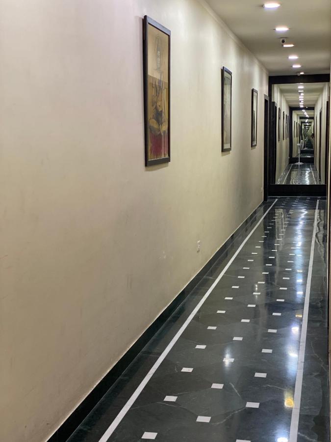 Shivam Hotels Calcutta  Esterno foto