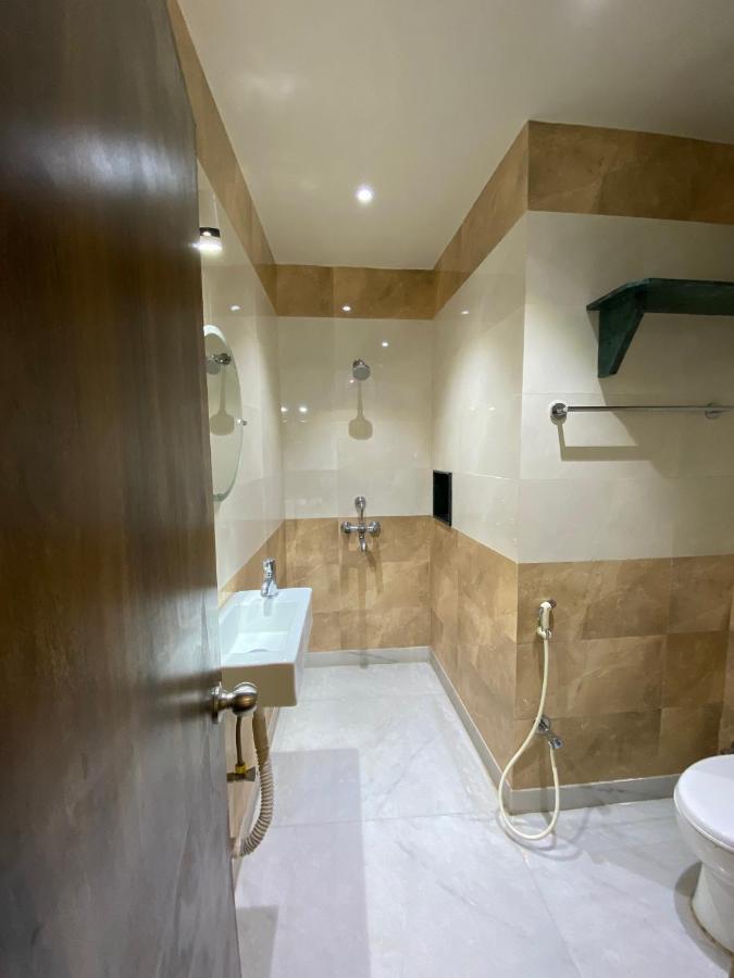 Shivam Hotels Calcutta  Esterno foto