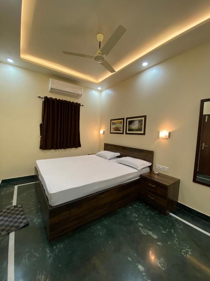 Shivam Hotels Calcutta  Esterno foto