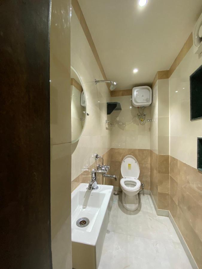 Shivam Hotels Calcutta  Esterno foto