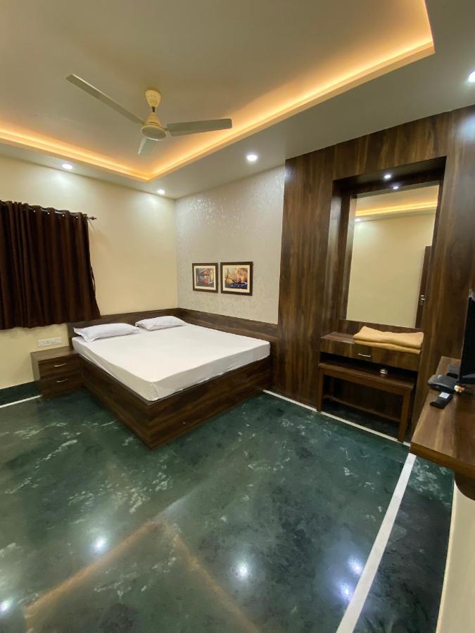 Shivam Hotels Calcutta  Esterno foto