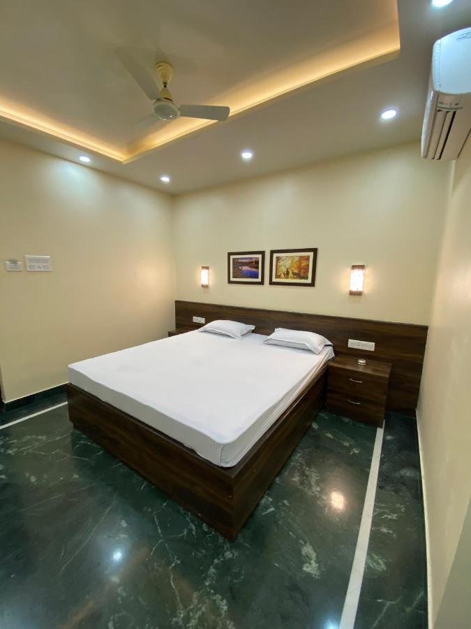 Shivam Hotels Calcutta  Esterno foto